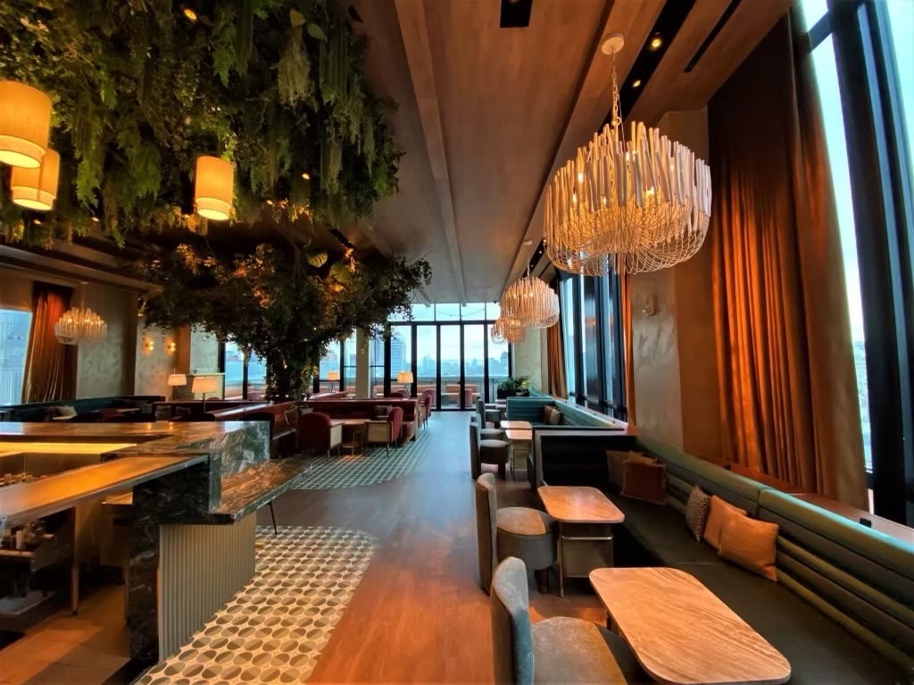 Rooftop Lounge